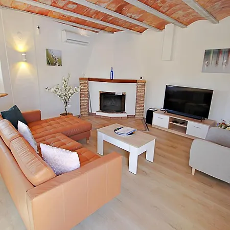 Villa Carmen - Charming With Private Pool In *